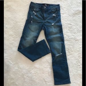 Hollister high rise jean. Never worn.
